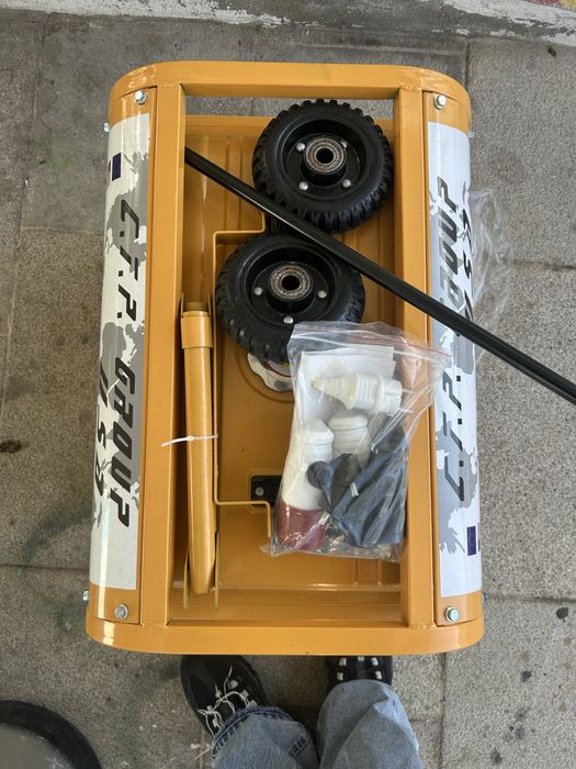 Gerador a gasolina sinlencioso e potente