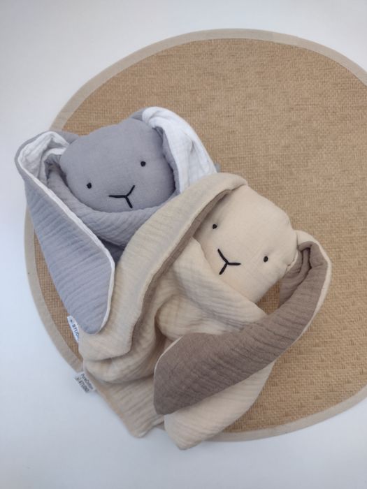 Muślinowy króliczek szmatka przytulanka maskotka z imieniem