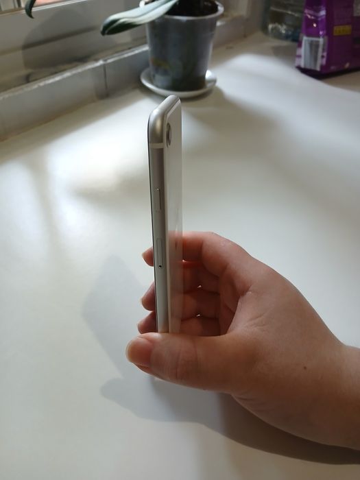 Telemóvel Iphone SE