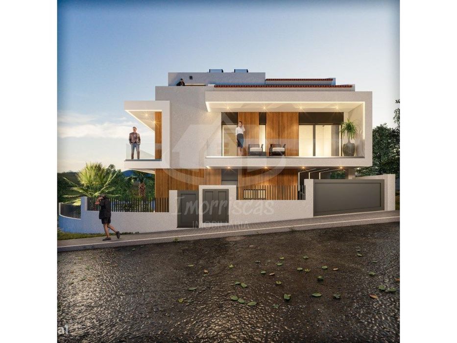 Moradia geminada com vista rio