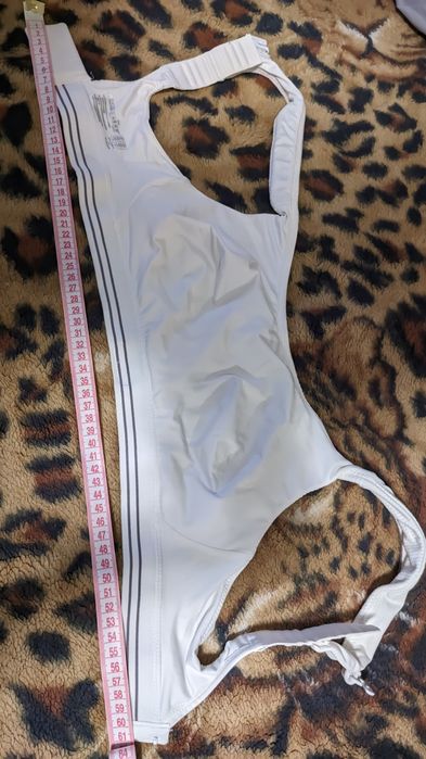 Продам спортивний топ Shock absorber