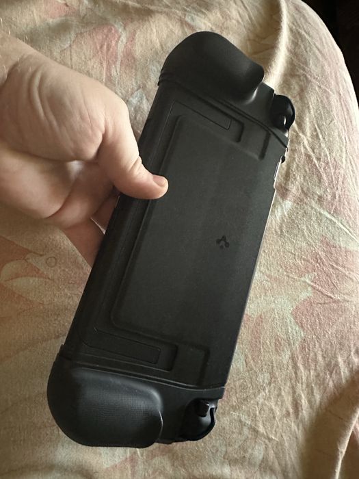 Nintendo Switch 2 + 512GB SD Express + Pro Controller + Spigen grips