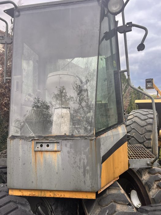 Części do maszyny Case921