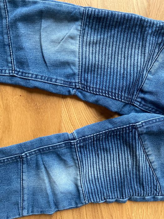 Spodnie jeansowe 128cm