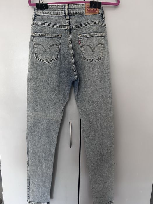 Штани Levi нові