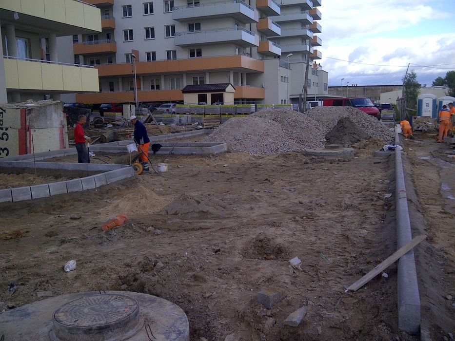 USŁUGI BRUKARSKI,układanie kostki i zieleńce