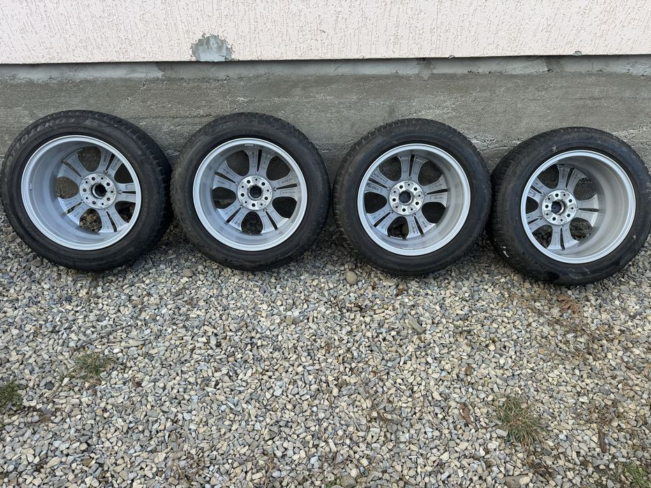 4 оригінальні диски BMW зимові шини 225/55R17 Pirelli