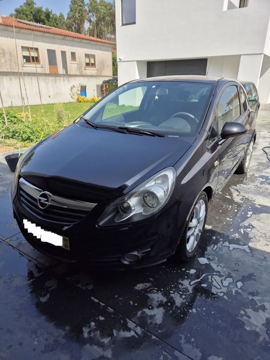 Opel Corsa 1.2 Black Edition