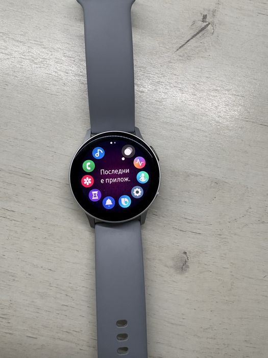 Продам смарт годинник Samsung Calaxy Watch Active 2