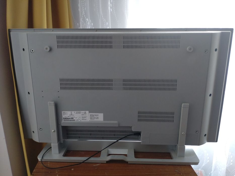 Telewizor philips 37 cali