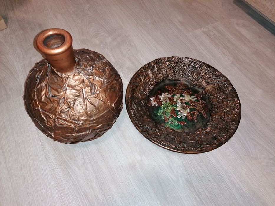 2 peças de Louça, muito bonitas