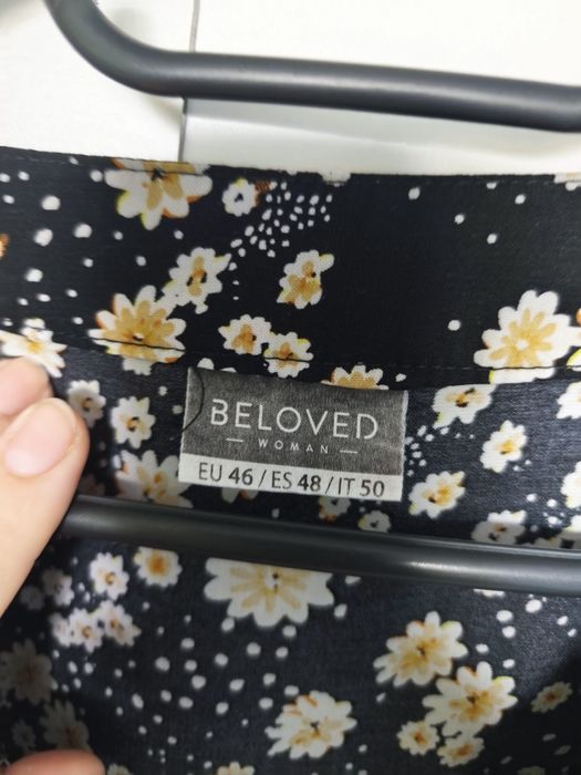 Długa bluzka w kwiaty BE-LOVED rozmiar 46 / XXL tunika w stokrotki dekolt V