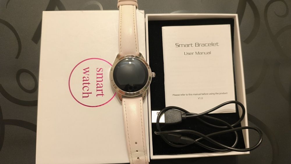 Продам смарт годинник Smart Watch Pro KW10