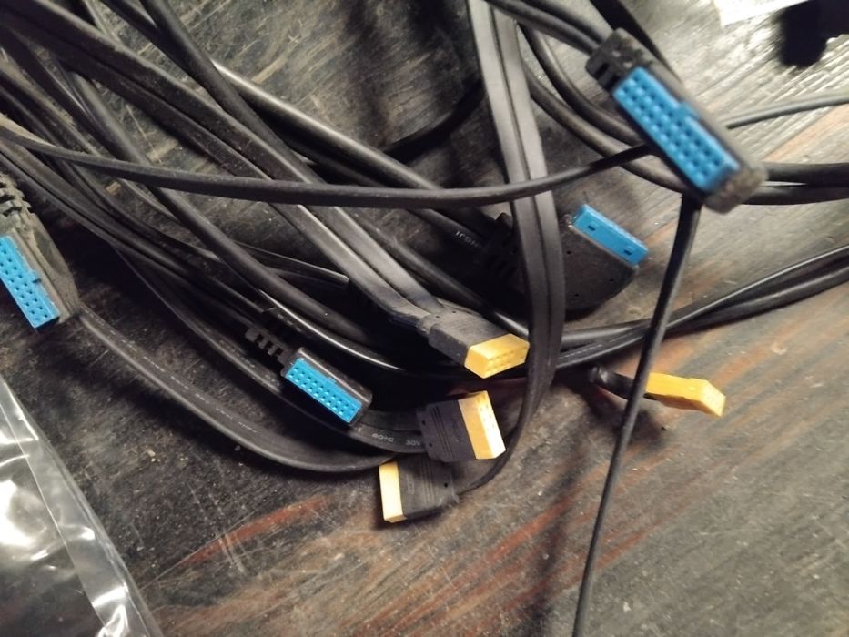 MEGA ZESTAW Okablowanie komputera PC SATA USB właczniki reset