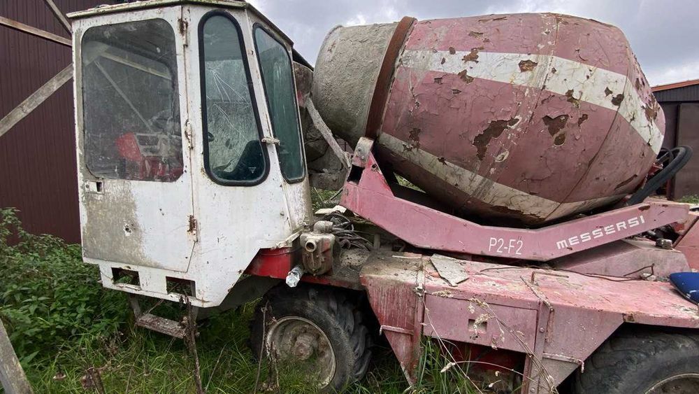 Самохідна бетономішалка Messersi P4-F4 P2F2