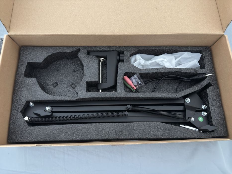 CAIXA E ACESSÓRIOS - Radium 300 XLR Genesis