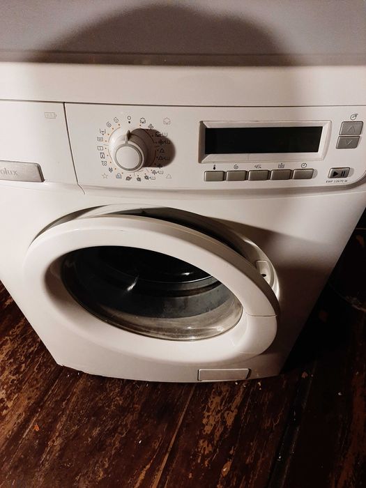 Pralka electrolux EWF 12670 W w całości lub na części