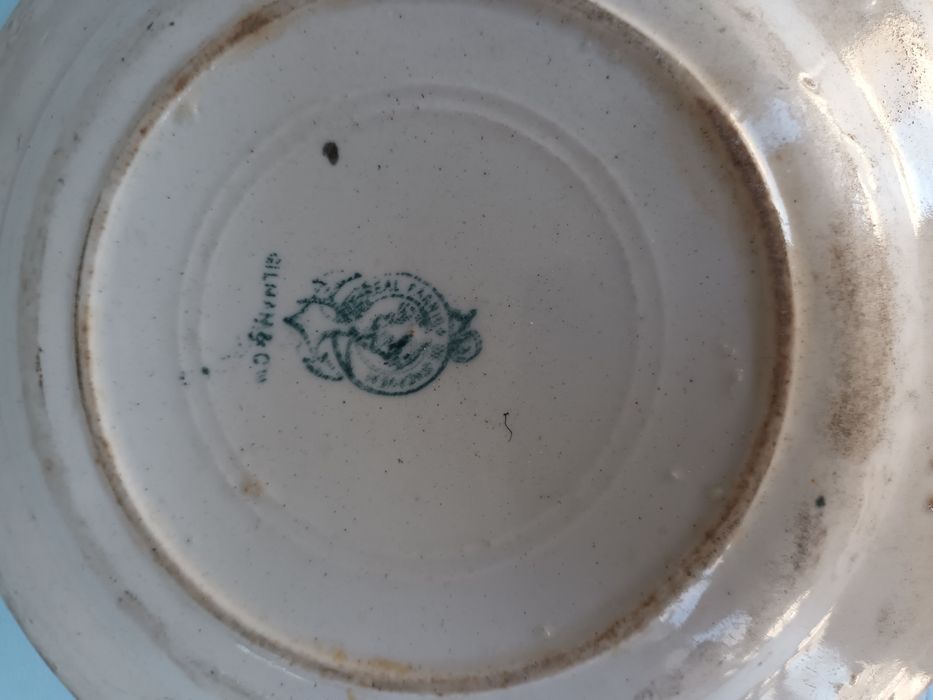 Prato Sacavém com defeito na estampa