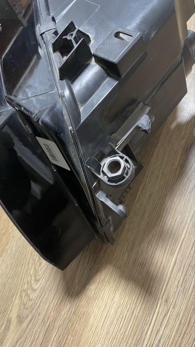 Фара-R Тігуан 2021рік США