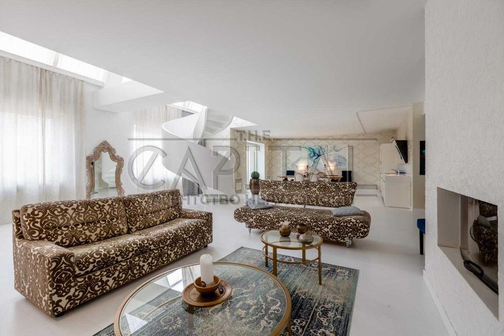 Apartment in Kyiv - View 3