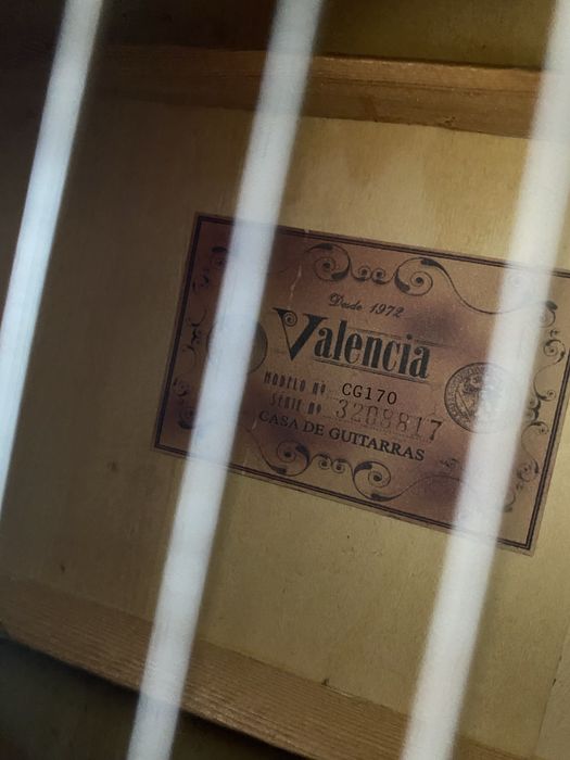 Guitarra Clássica Valencia CG170 – Ótimo Estado