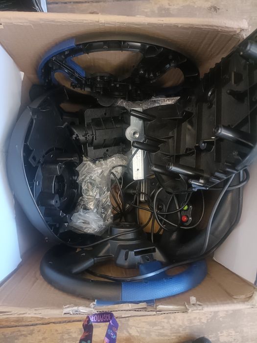 Thrustmaster T150 uszkodzona+ części TMX T150