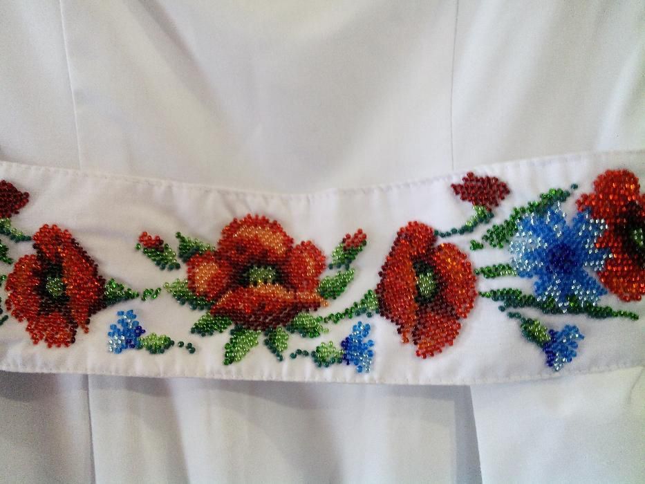 Вишивка бісером, Сукня