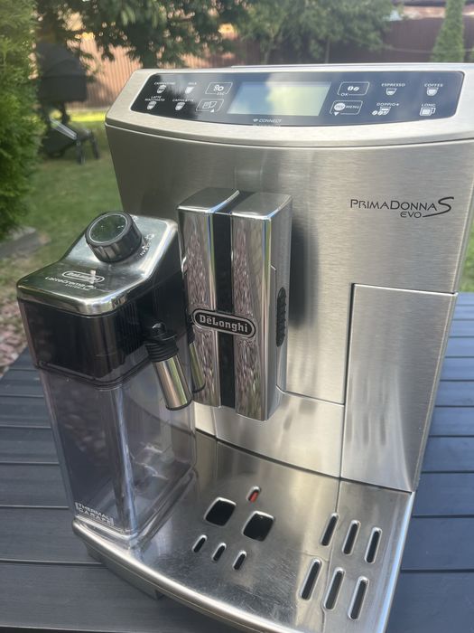 Кавоварка DeLonghi PrimaDonna Evo з Німеччини