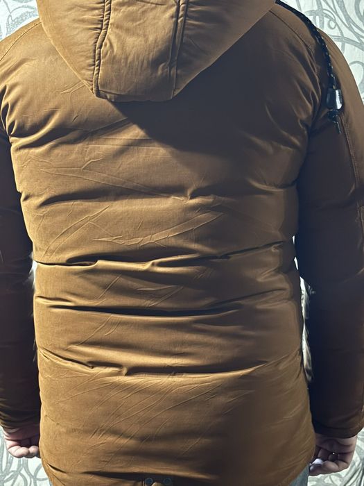 Продам зимову куртку