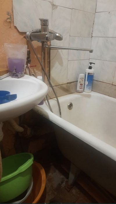 Продам подселение на Камышева