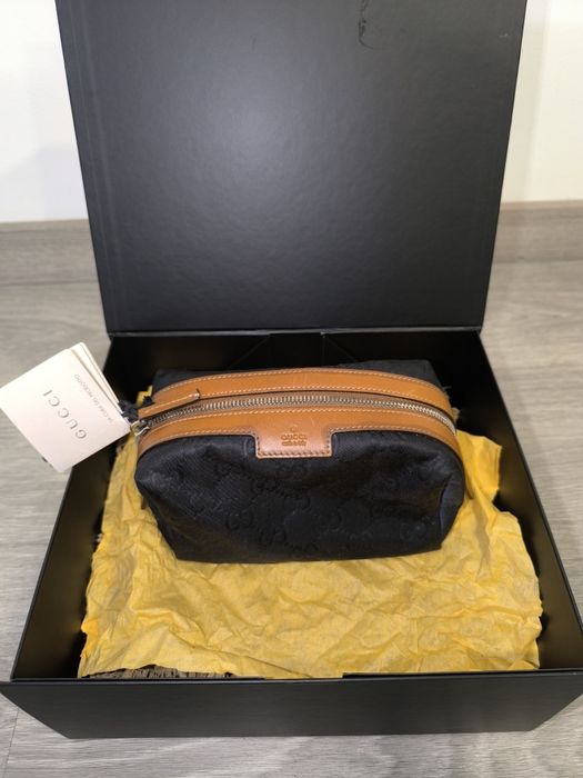 Gucci necessaire