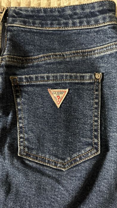 Продам джинсову спідницю GUESS