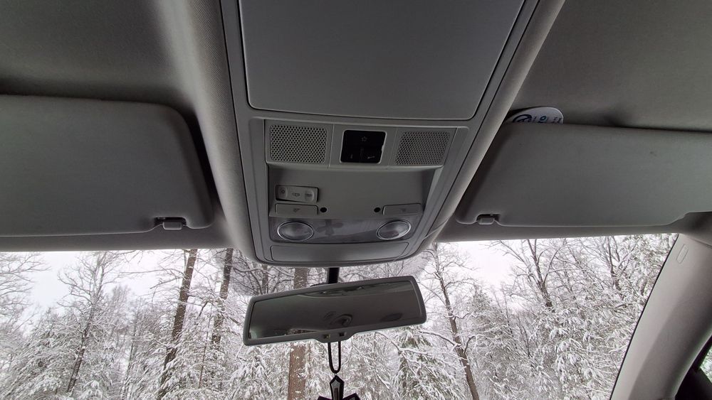 Продам wv  Touran 2.0 TDI  2011 року .