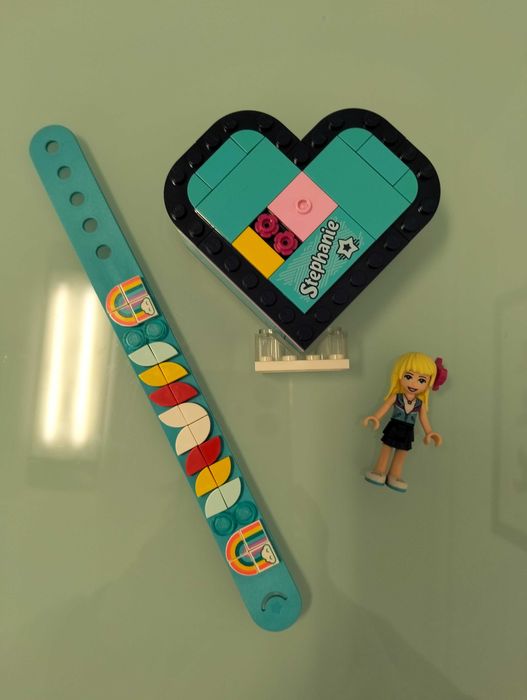 Lego friends, caixa coração + pulseira regulável