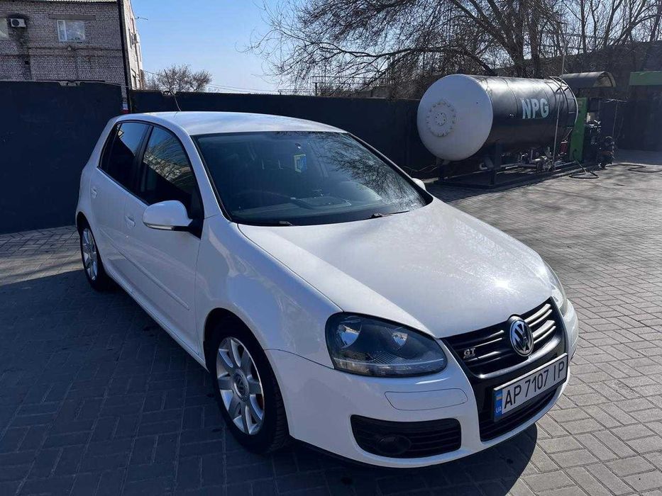 Volkswagen GOLF 5 GT