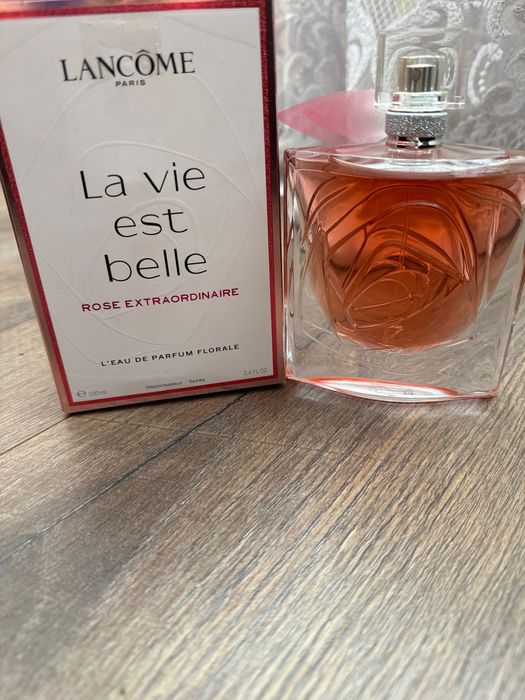 набор  Lancôme  La vie est belle  rose extraordinaire