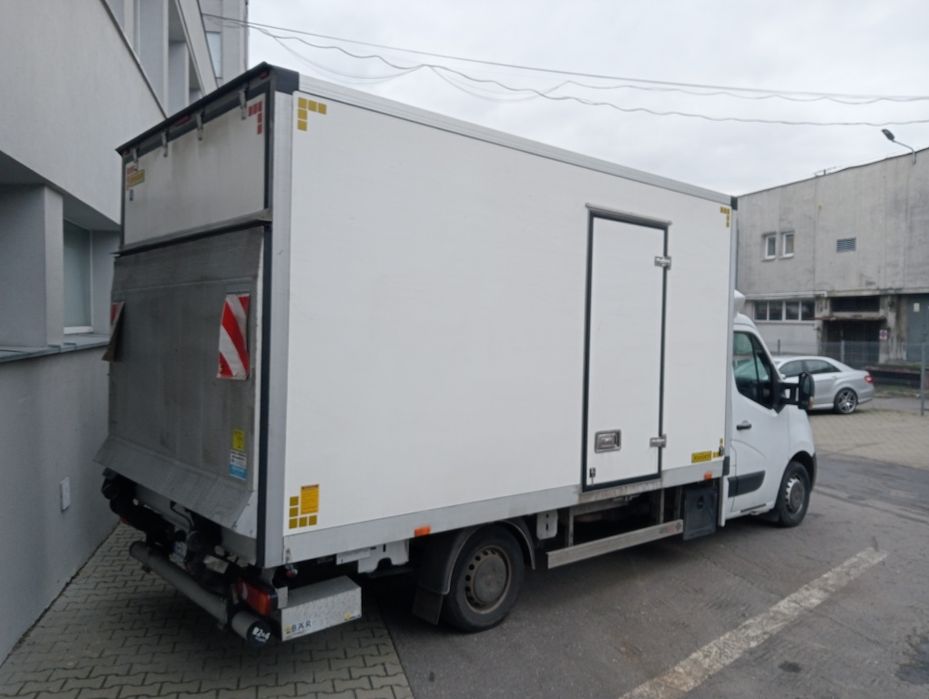 Wypożyczalnia wynajem Master Boxer jumper bus plandeka 9ep z windą