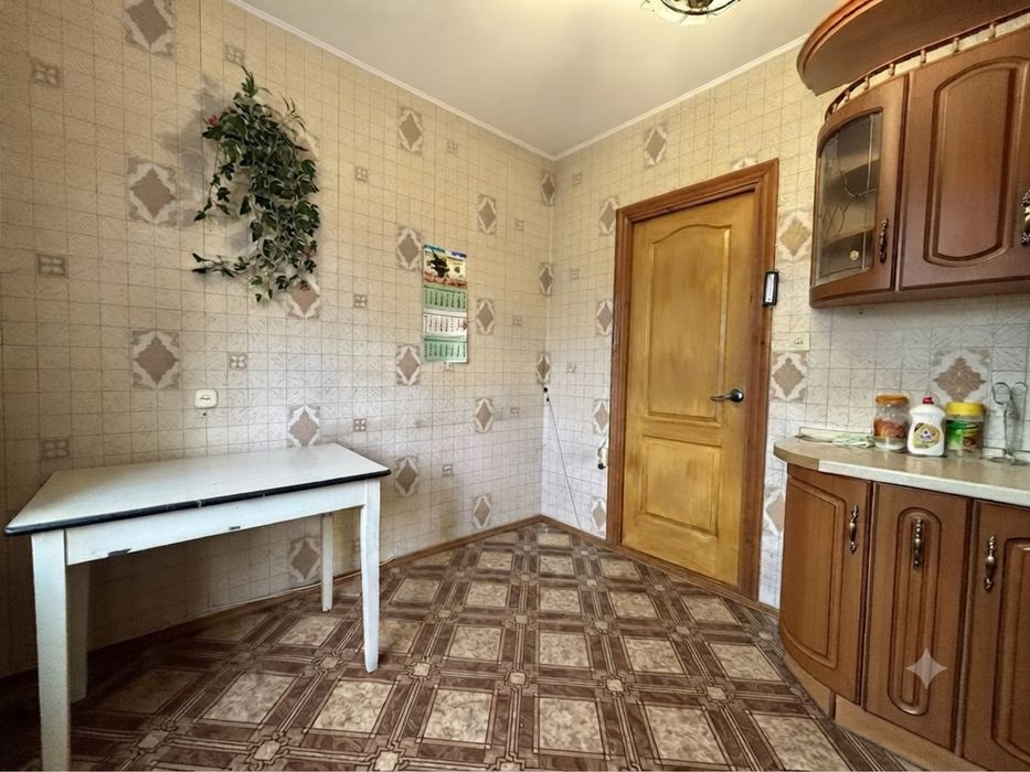 Apartment in Chernihiv, Novozavodskyy rayon - More