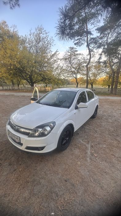 Opel Astra 2012