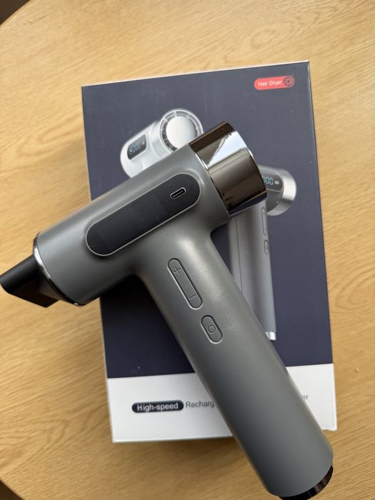 бездротовий високошвидкісний фен з подачею теплого повітря