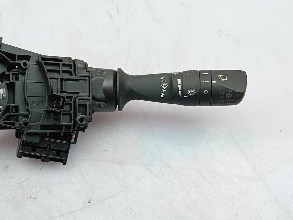 Conjunto / manetes de luzes e limpa vidros TOYOTA Auris Touring Sports