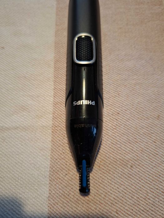 Wielofunkcyjny trymer Philips Series 5000 NT5650/16 do nosa, uszu,brwi