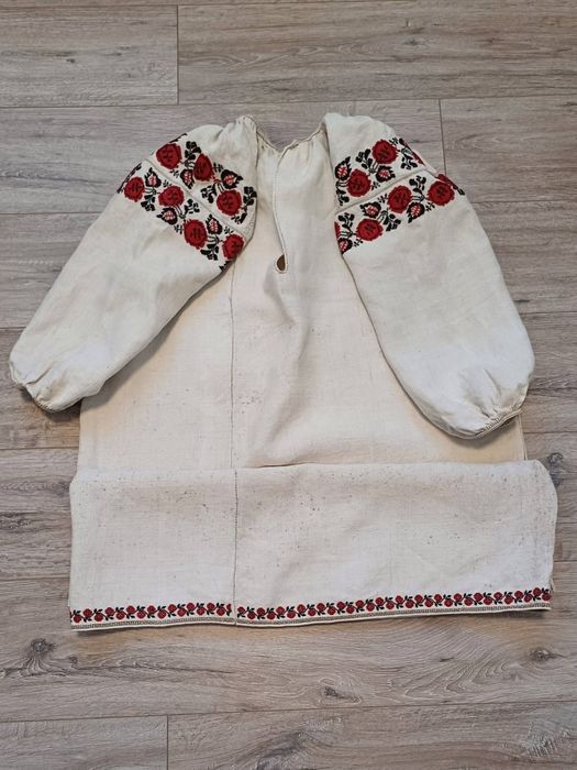 Вишита сорочка вишиванка