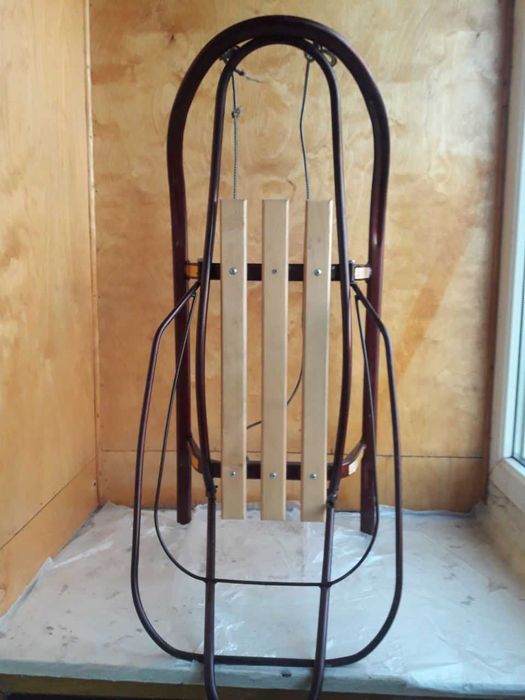 Продаю санки детские