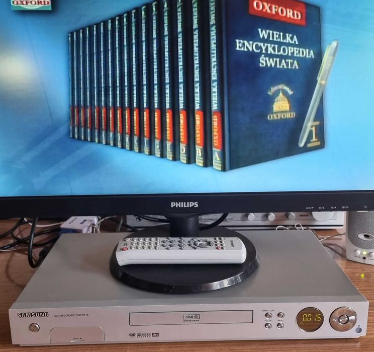 Nagrywarka DVD Samsung + pilot sprawna w świetnym stanie
