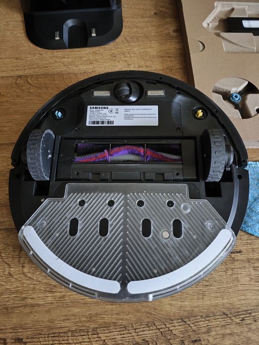 Миючий робот-пилосос Samsung Powerbot S VR7700 (VR3MB77312K)