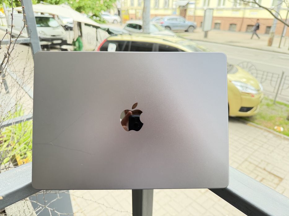 Ідеальний MacBook Pro 14” M4 Pro 48/2Tb Nano Texture
