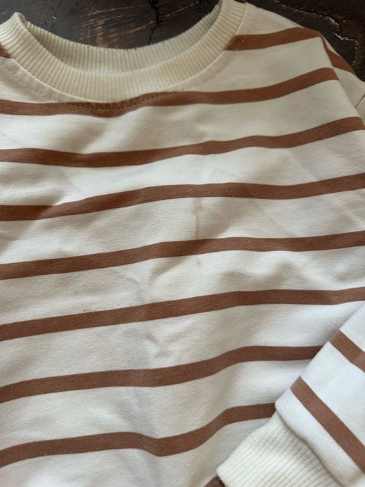 Набір весняних речей ( куртка, костюм, джинси, реглани, желетки)