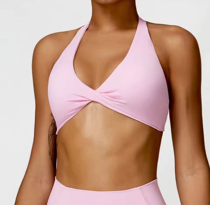 Топ спортивный женский