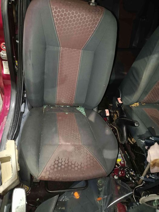 Conjunto de bancos FORD Fiesta VI (CB1, CCN)